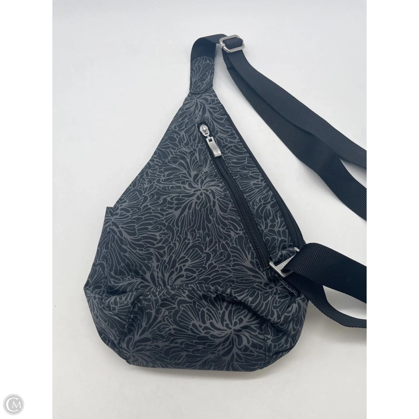 Crossbody By Baggallini, Size: Medium