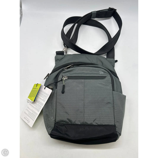 Handbag By Travelon, Size: Medium