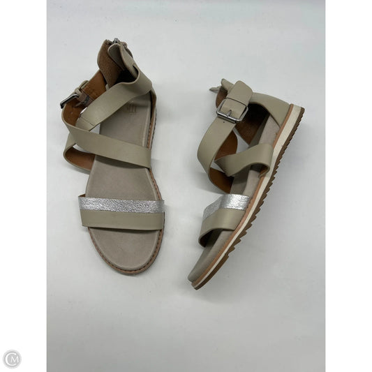 Shoes Flats By Sofft In Grey, Size: 8.5