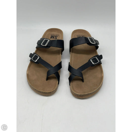 Sandals Flats By Steve Madden In Black, Size: 9