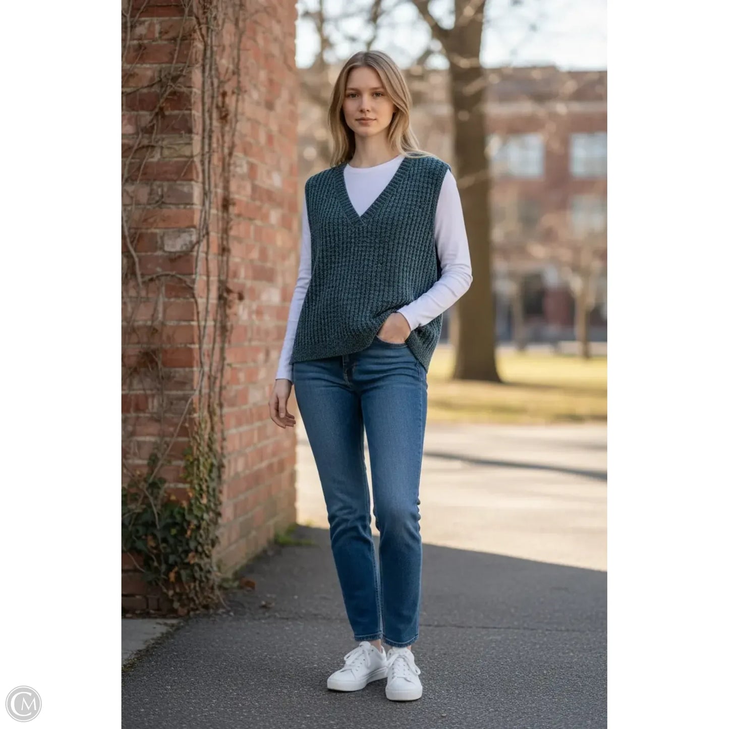 Sweater Short Sleeve By Pol In Blue, Size: S