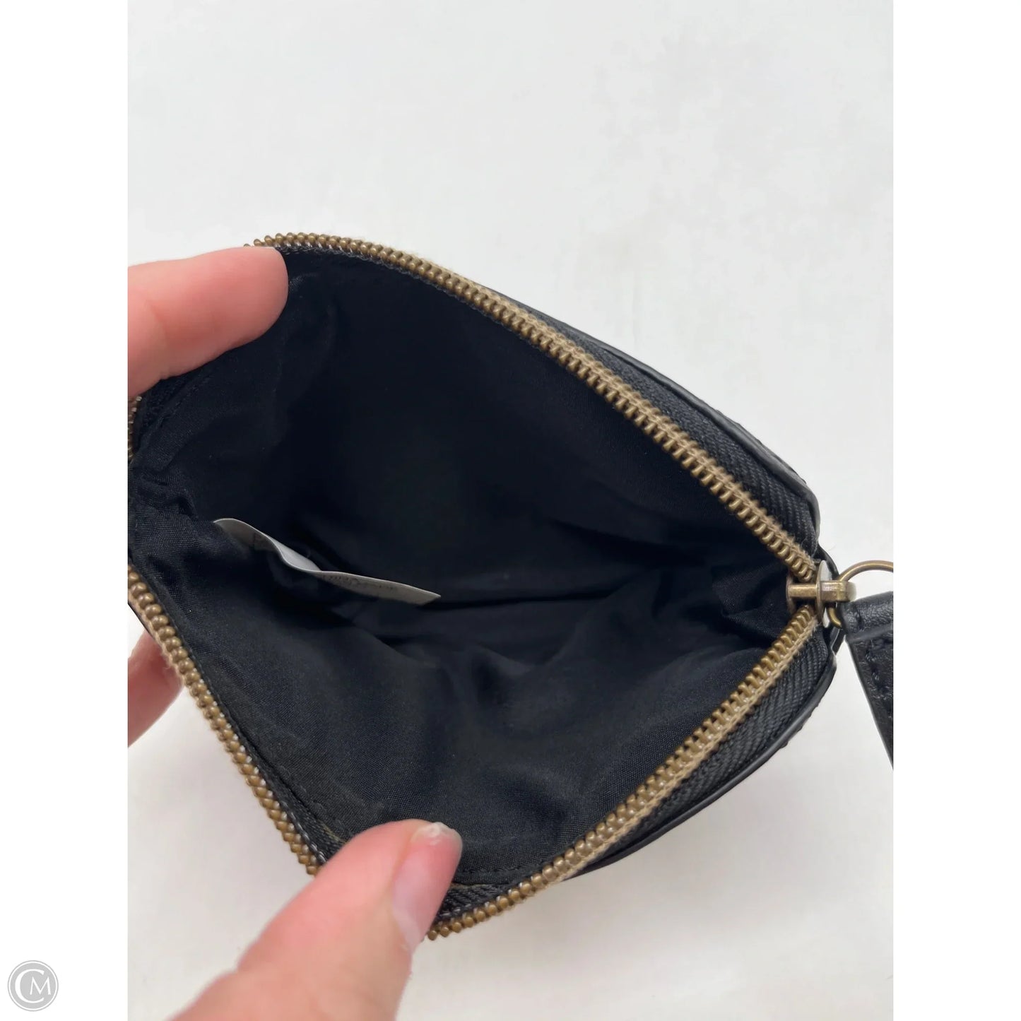 Wristlet By Clothes Mentor, Size: Small