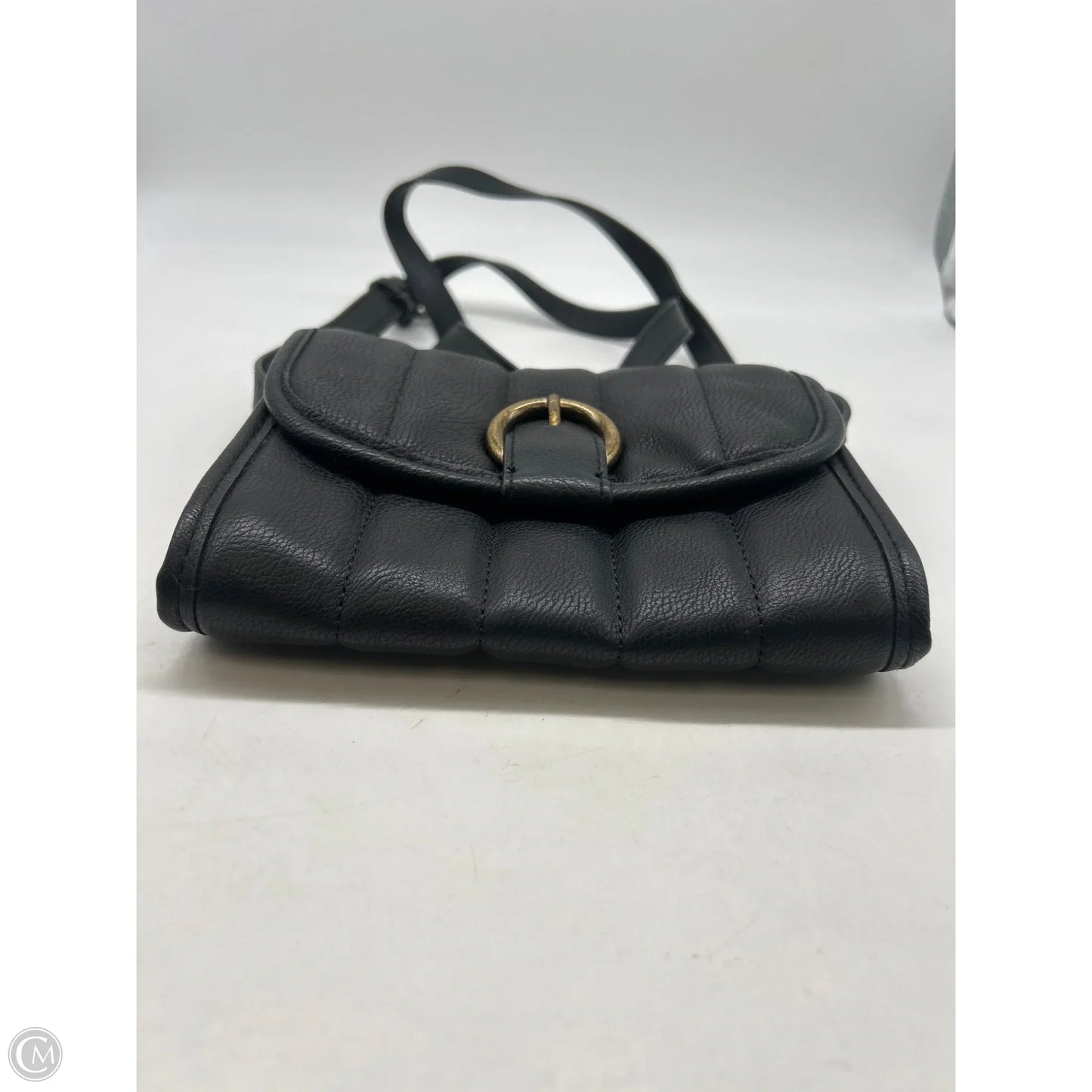 Crossbody By Universal Thread, Size: Small