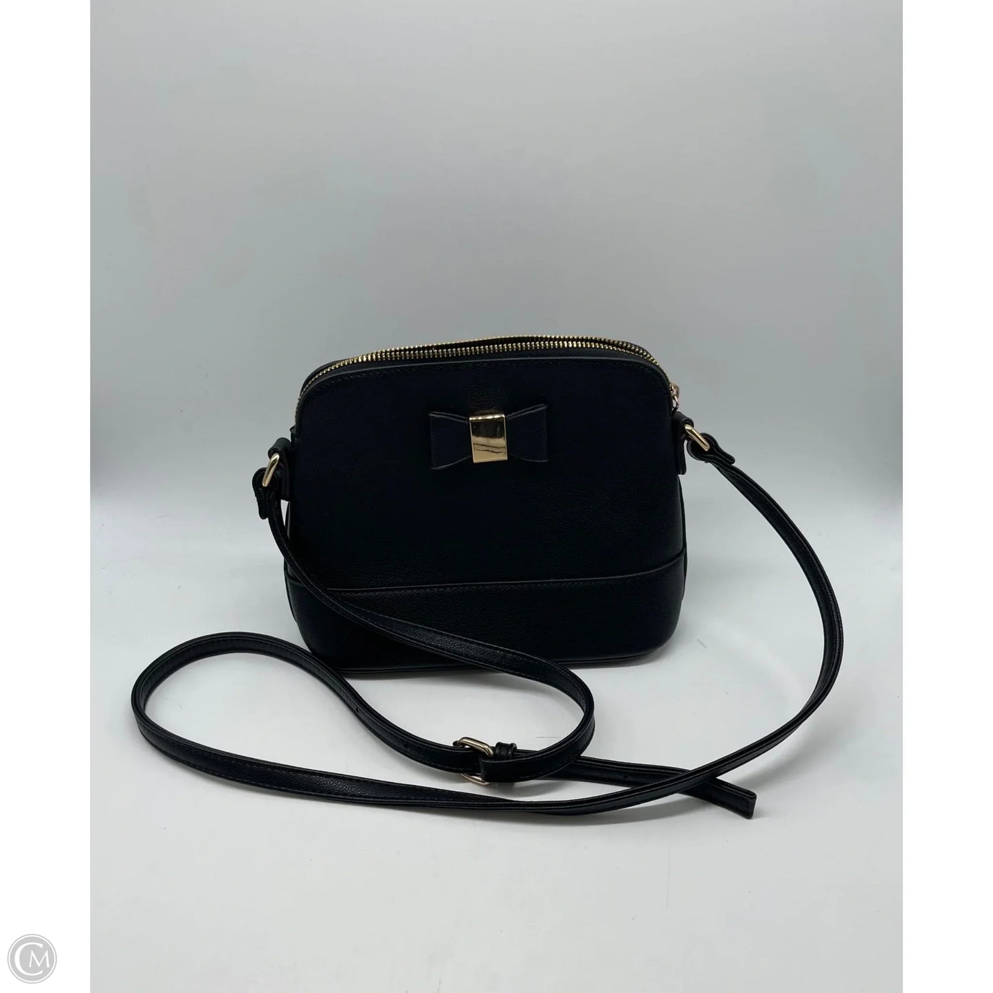 Crossbody By Clothes Mentor, Size: Small