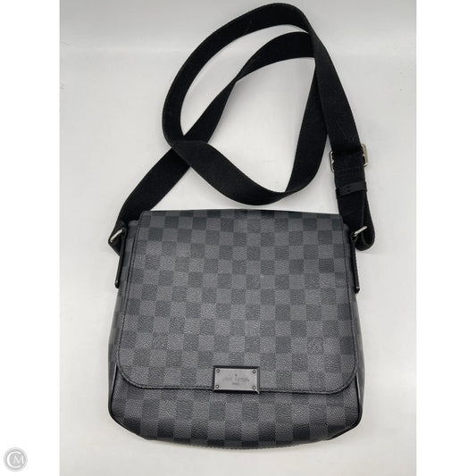 Crossbody Luxury Designer By Louis Vuitton, Size: Large