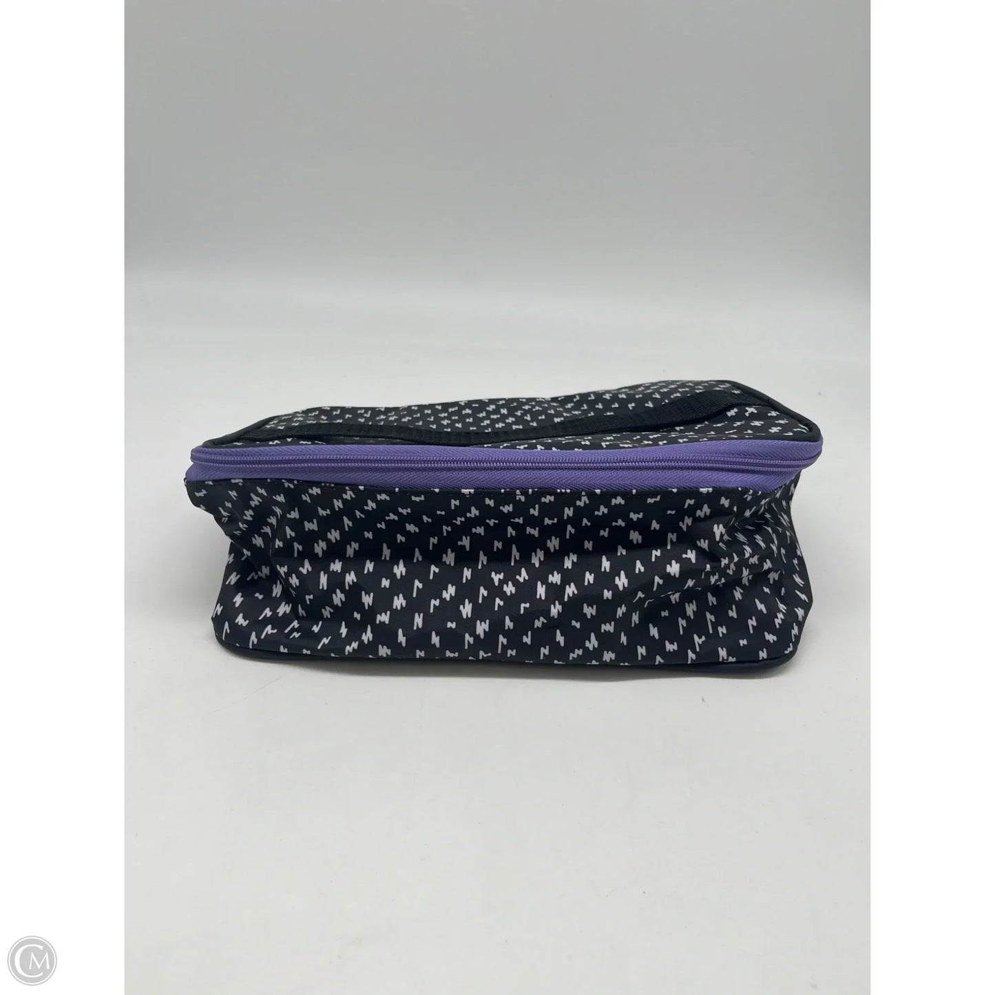 Makeup Bag By Thirty One, Size: Medium