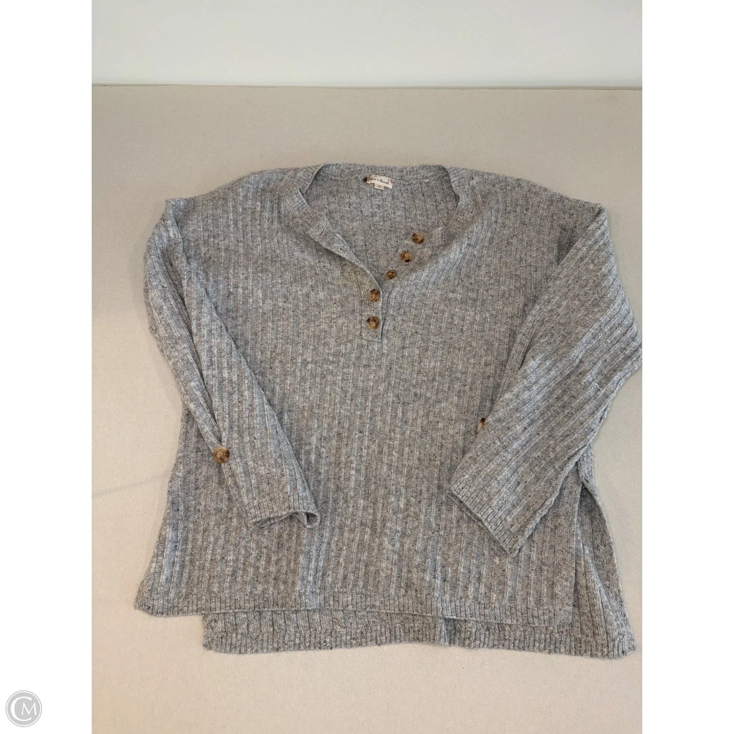 Sweater By Hem & Thread In Grey, Size: M