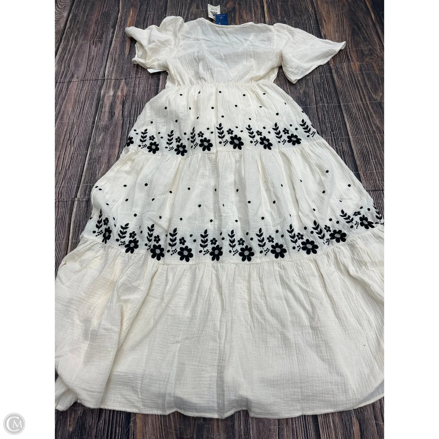 Dress Casual Maxi By Easel In Black & White, Size: M