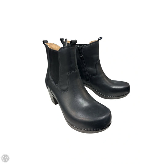 Boots Ankle Heels By Dansko In Black, Size: 8