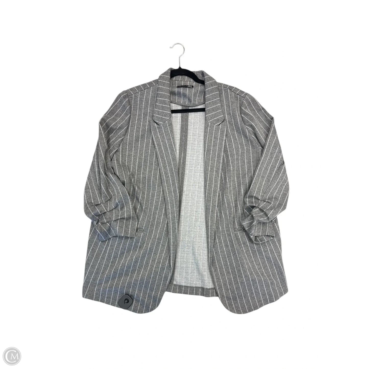 Blazer By Clothes Mentor In Grey, Size: 2x