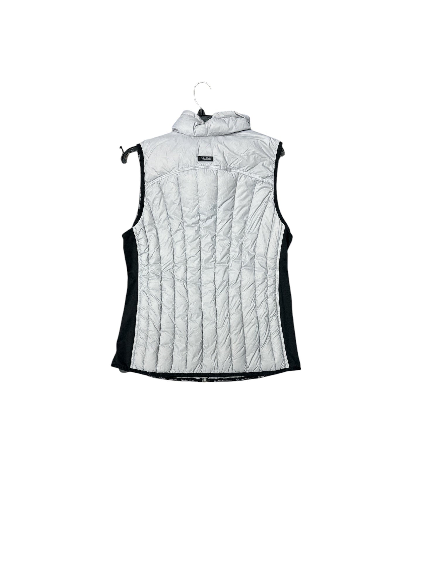 Vest Puffer & Quilted By Calvin Klein In Grey, Size: L