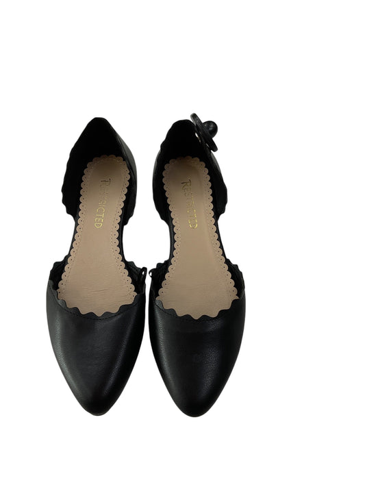 Shoes Flats By Restricted In Black, Size: 7