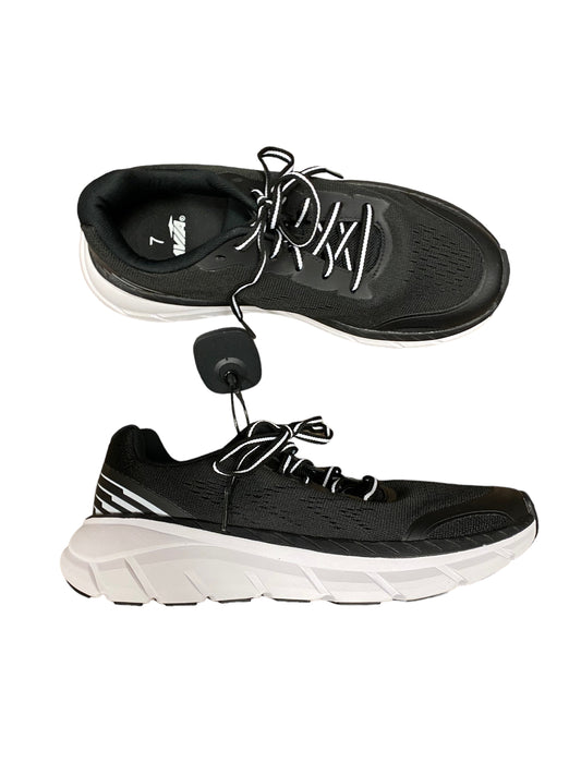 Black Shoes Athletic Avia, Size 7