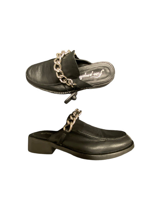 Shoes Flats By Free People In Black, Size: 6