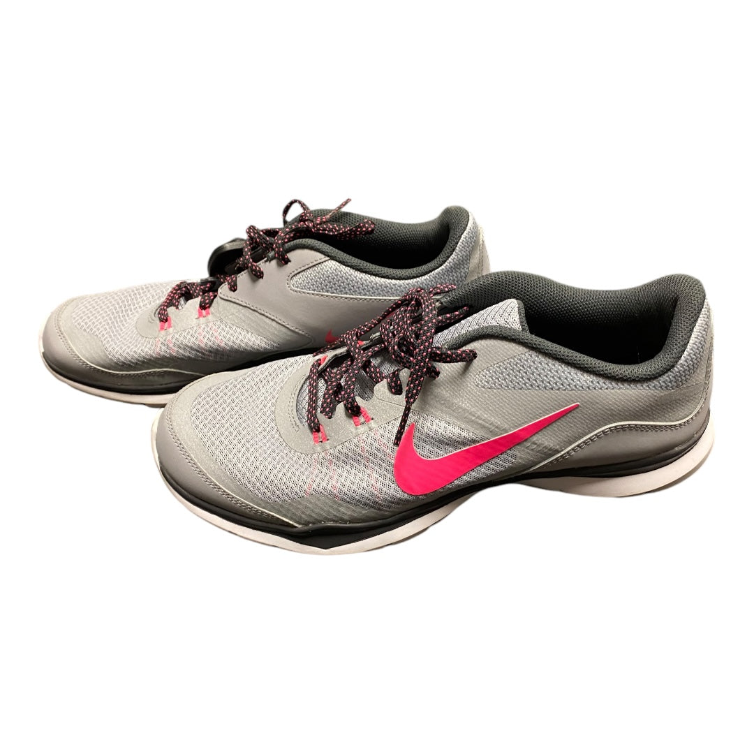 Shoes Athletic By Nike In Grey, Size: 11