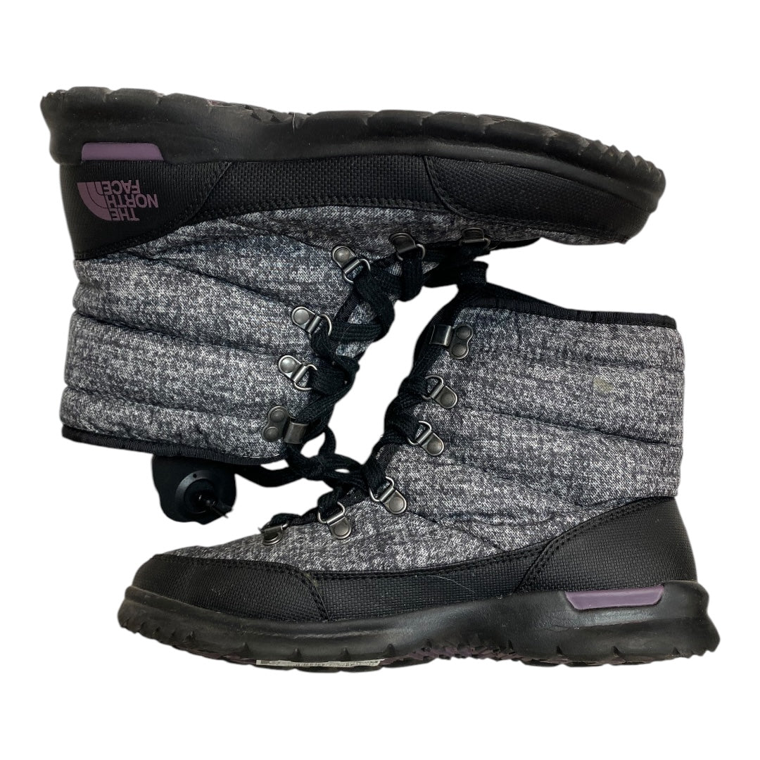 Boots Snow By The North Face In Black & Grey, Size: 8