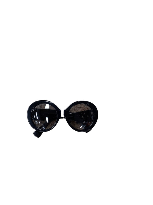 Sunglasses Luxury Designer By Versace  Size: 01 Piece