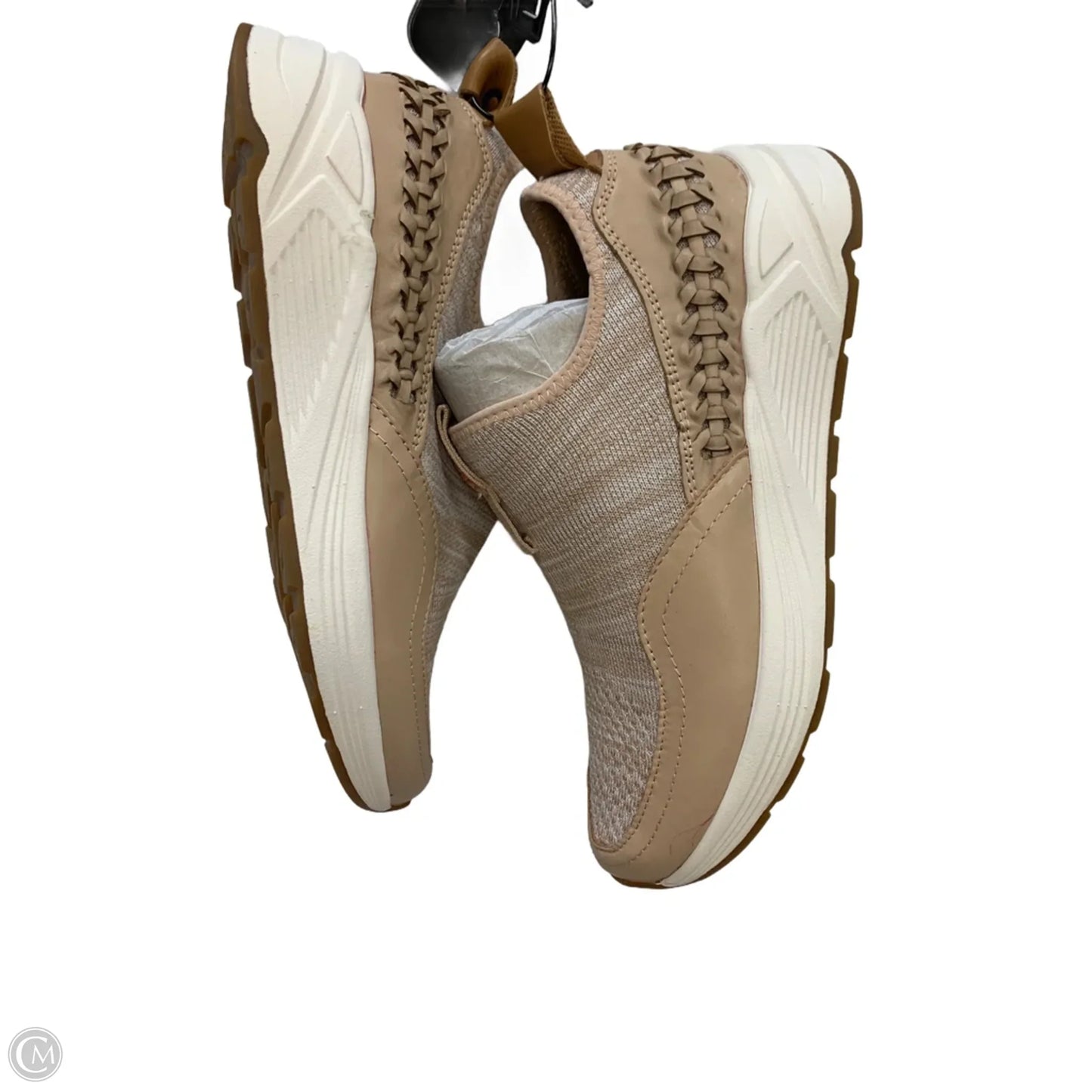 Shoes Sneakers By Earth In Tan, Size: 9