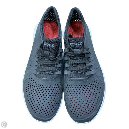 Shoes Sneakers By Crocs In Black, Size: 7