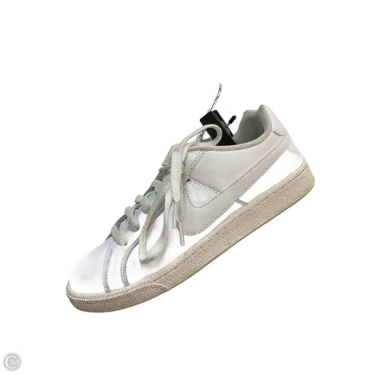Shoes Sneakers By Nike In White, Size: 8.5