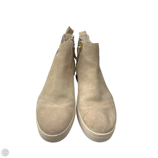 Boots Ankle Flats By Toms In Tan, Size: 8