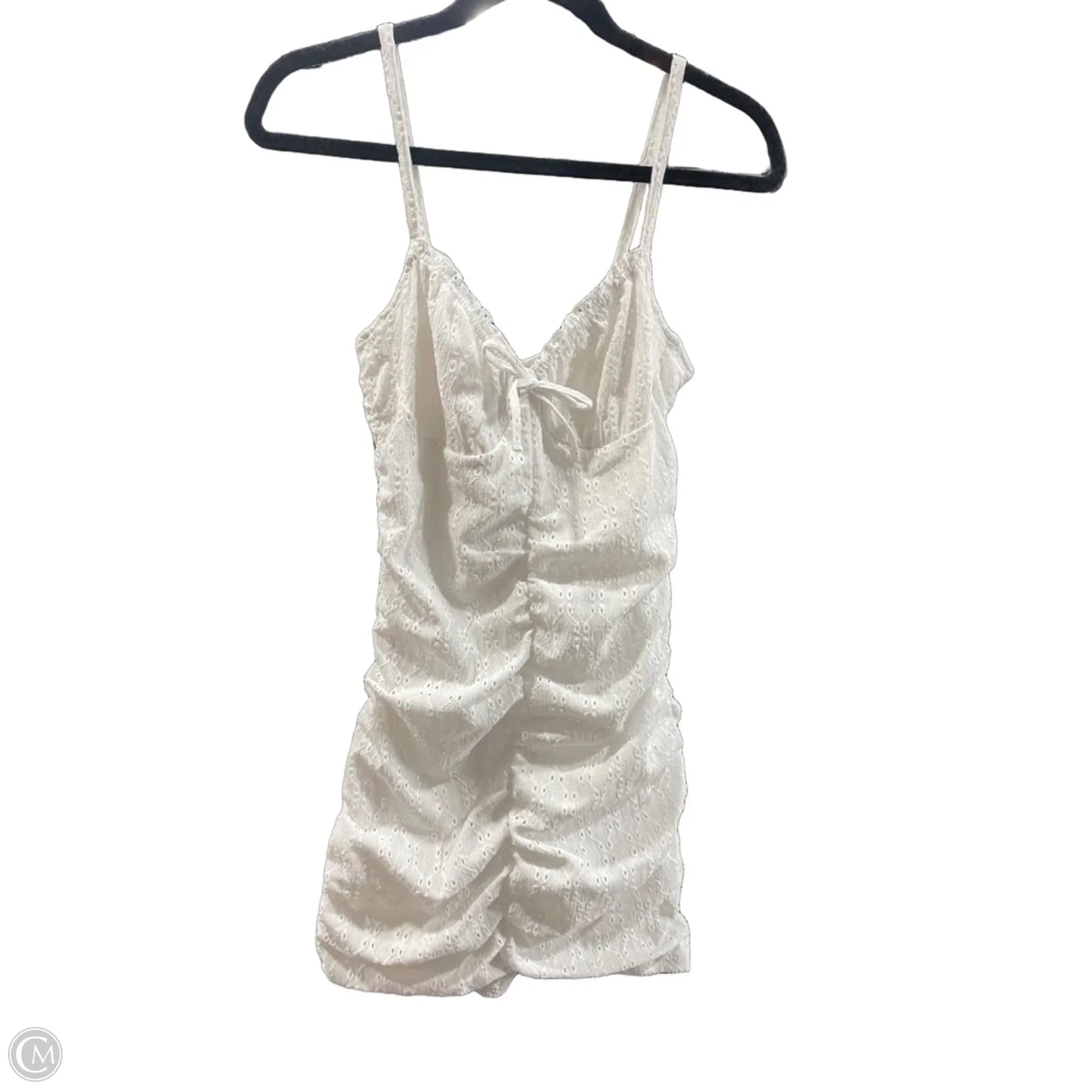 Dress Casual Short By Divided In White, Size: M