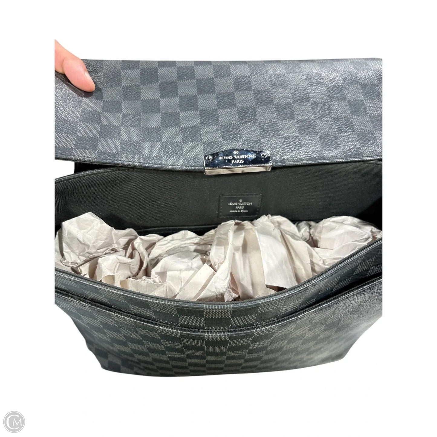 Handbag Designer By Louis Vuitton, Size: Large