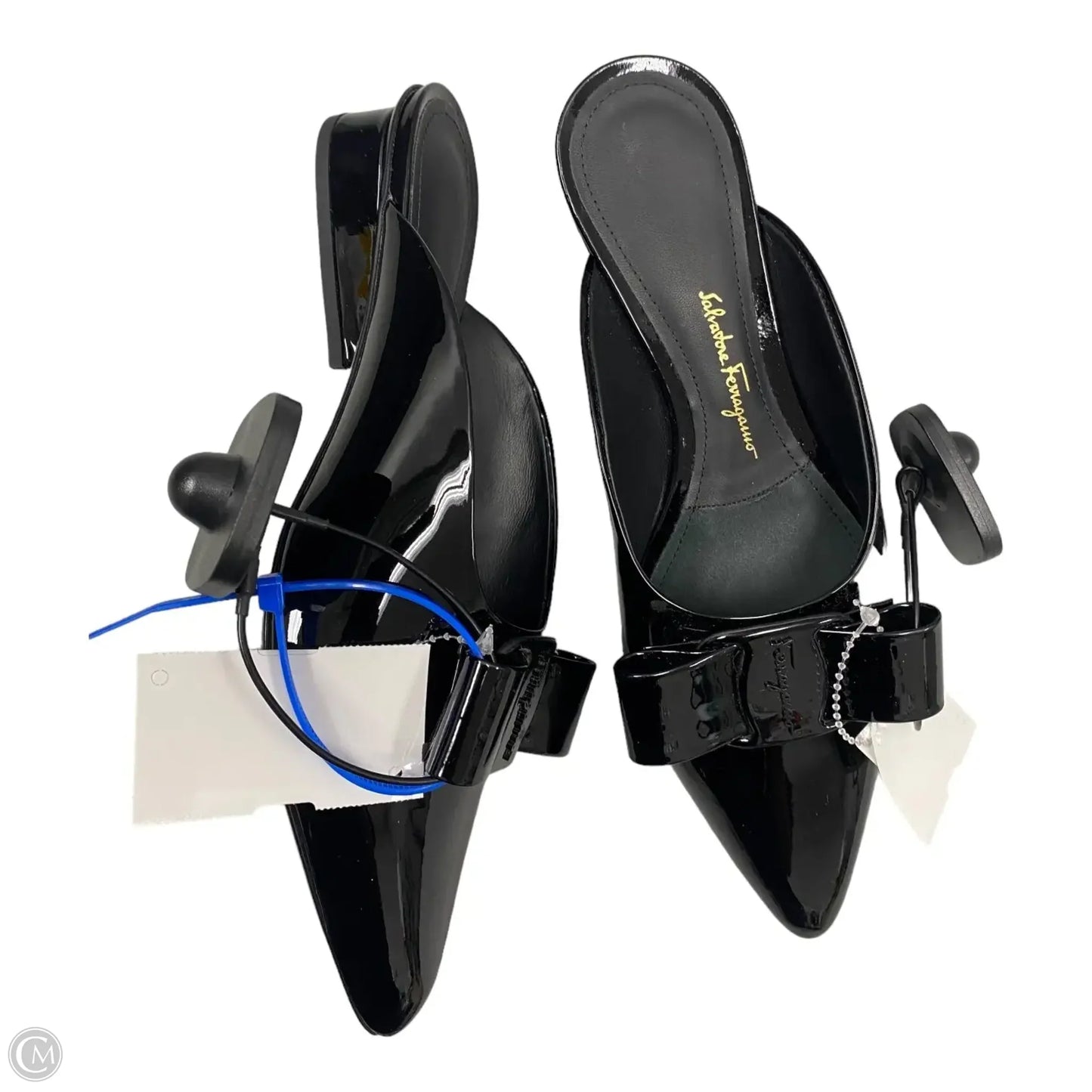 Shoes Luxury Designer By Ferragamo In Black, Size: 6