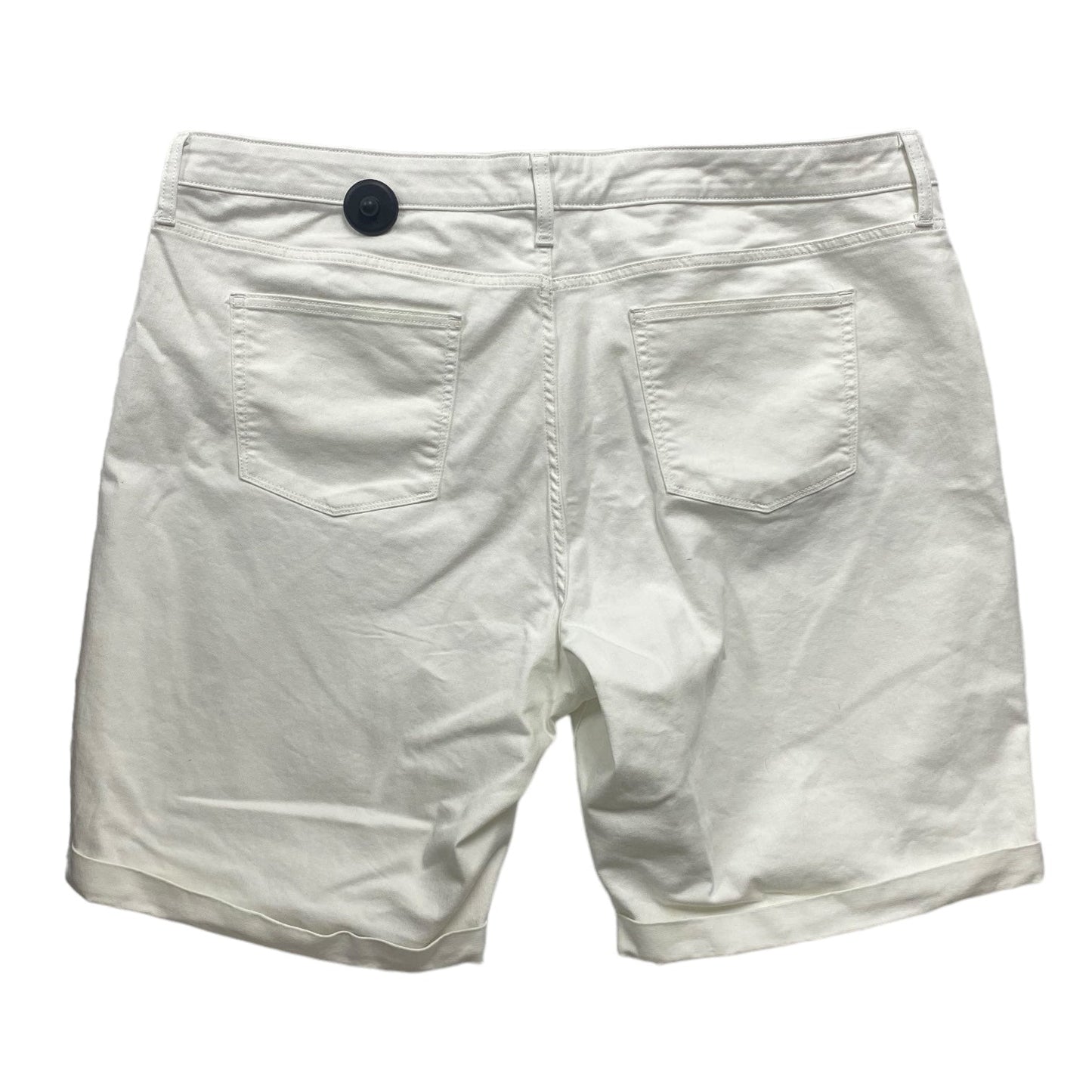 White Shorts St Johns Bay, Size 4x