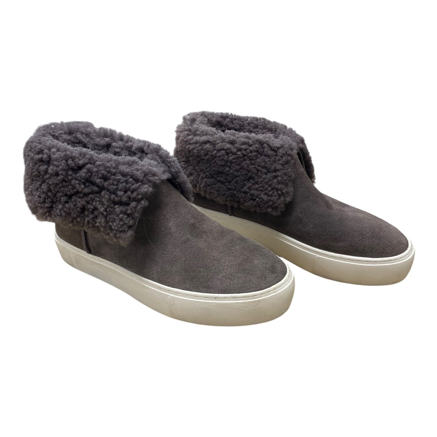 Boots Ankle Flats By Ugg In Taupe, Size: 6