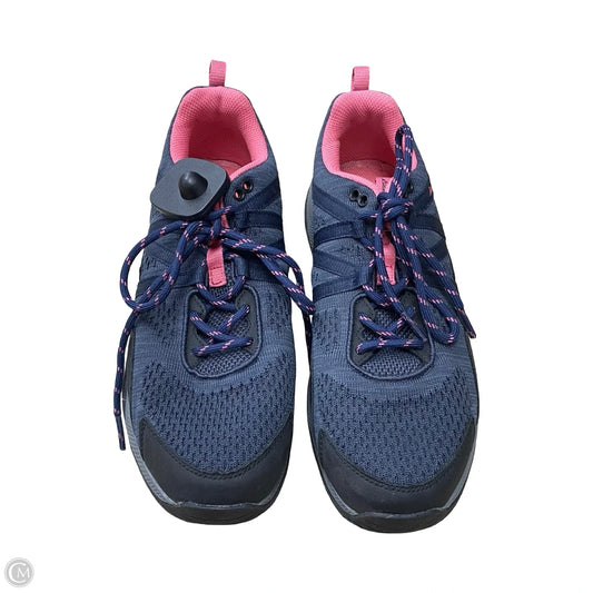 Shoes Sneakers By Eddie Bauer In Blue & Pink, Size: 9.5