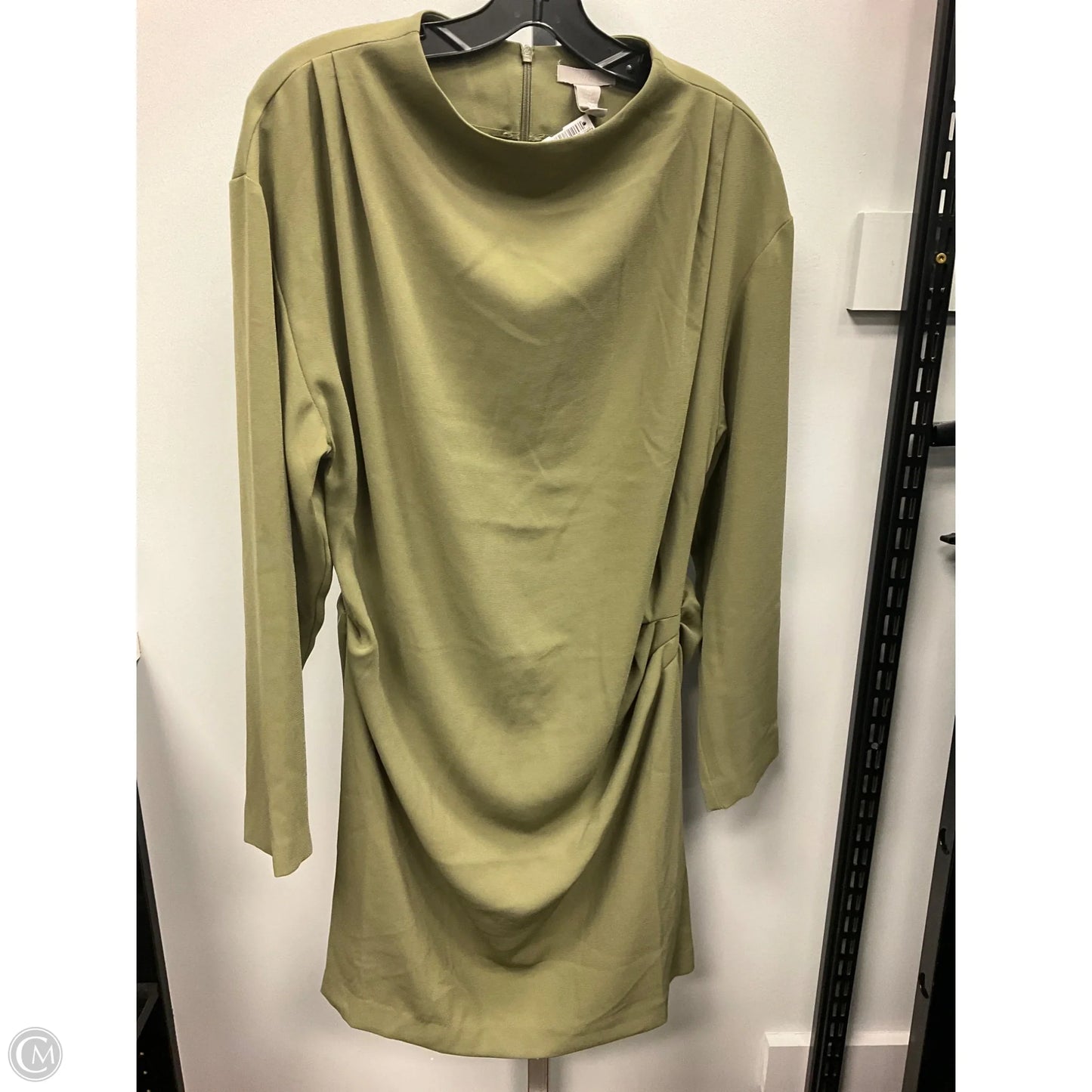 Dress Casual Short By H&m In Green, Size: L
