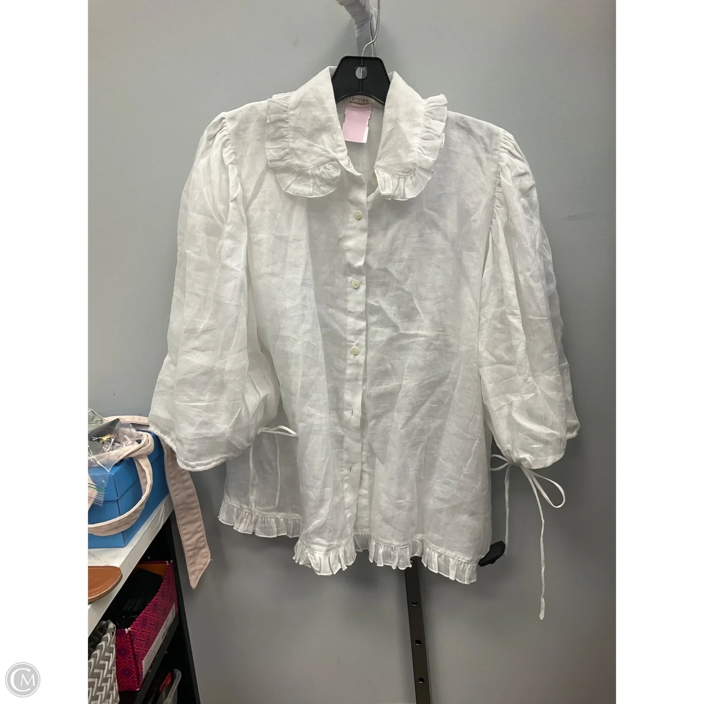 Top 3/4 Sleeve By Cmb In White, Size: L