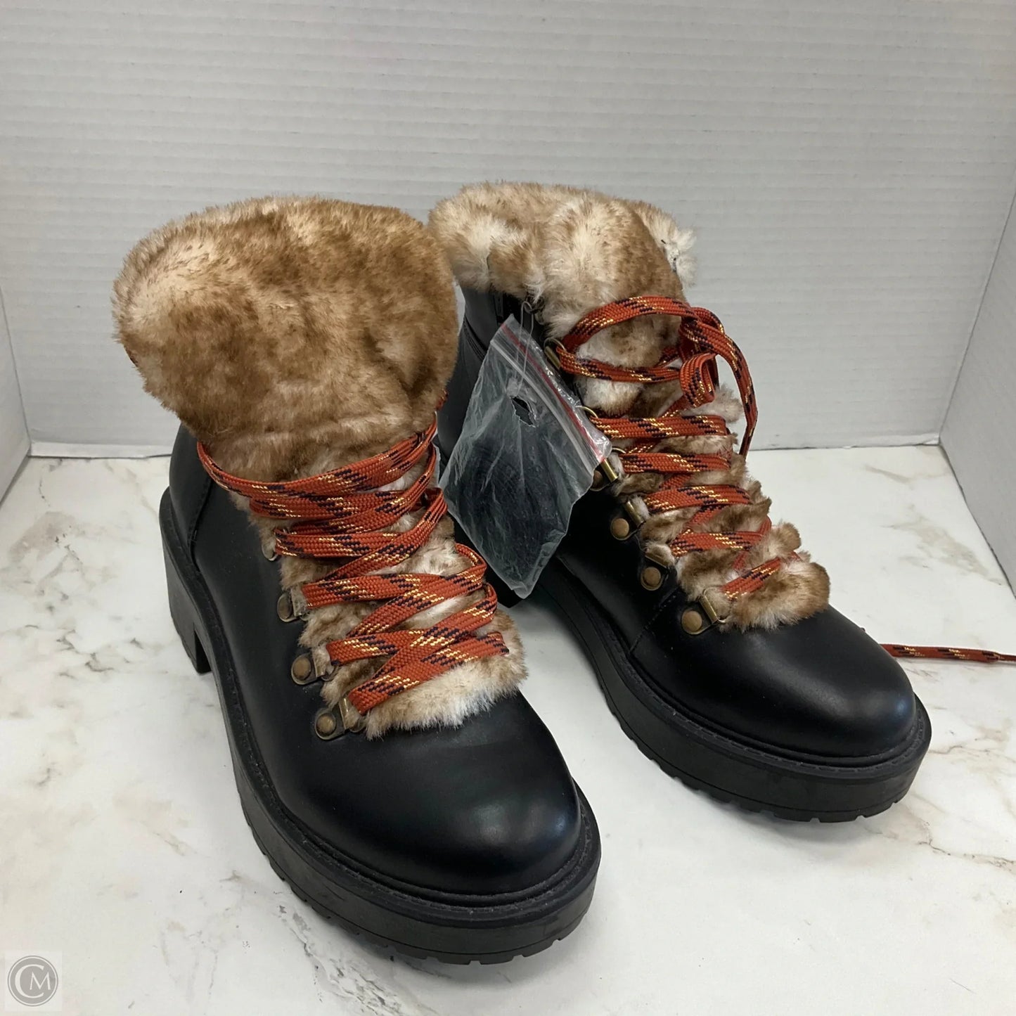 Boots Hiking By American Eagle In Black, Size: 6