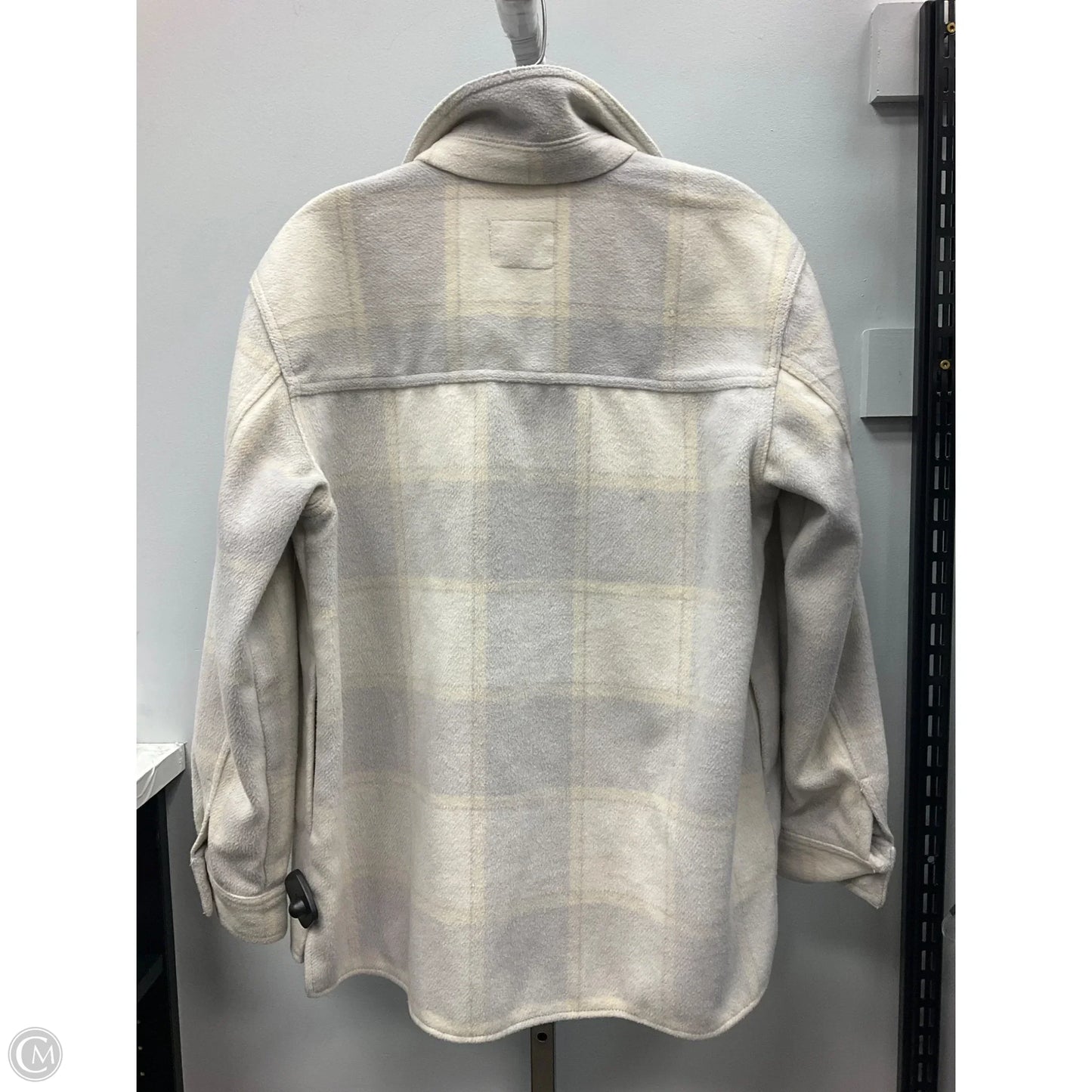 Jacket Shirt By Old Navy In Plaid Pattern, Size: M