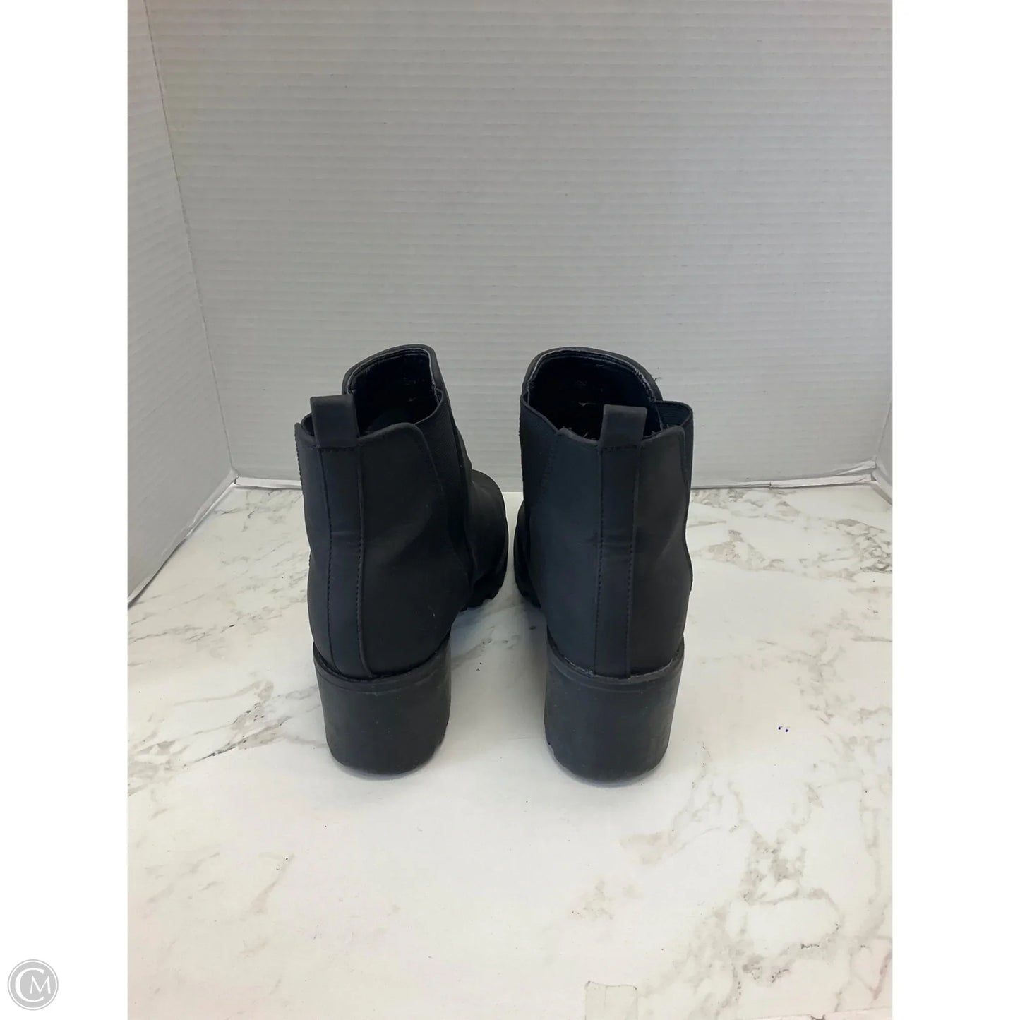 Boots Ankle Heels By Cmc In Black, Size: 7.5