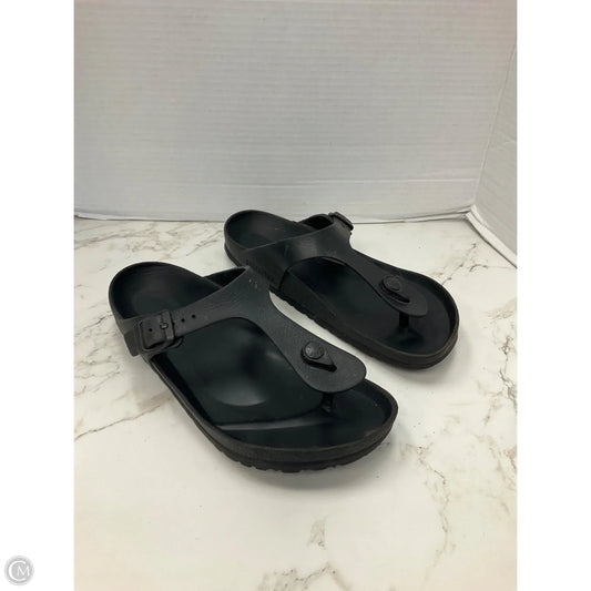 Sandals Flats By Birkenstock In Black, Size: 8