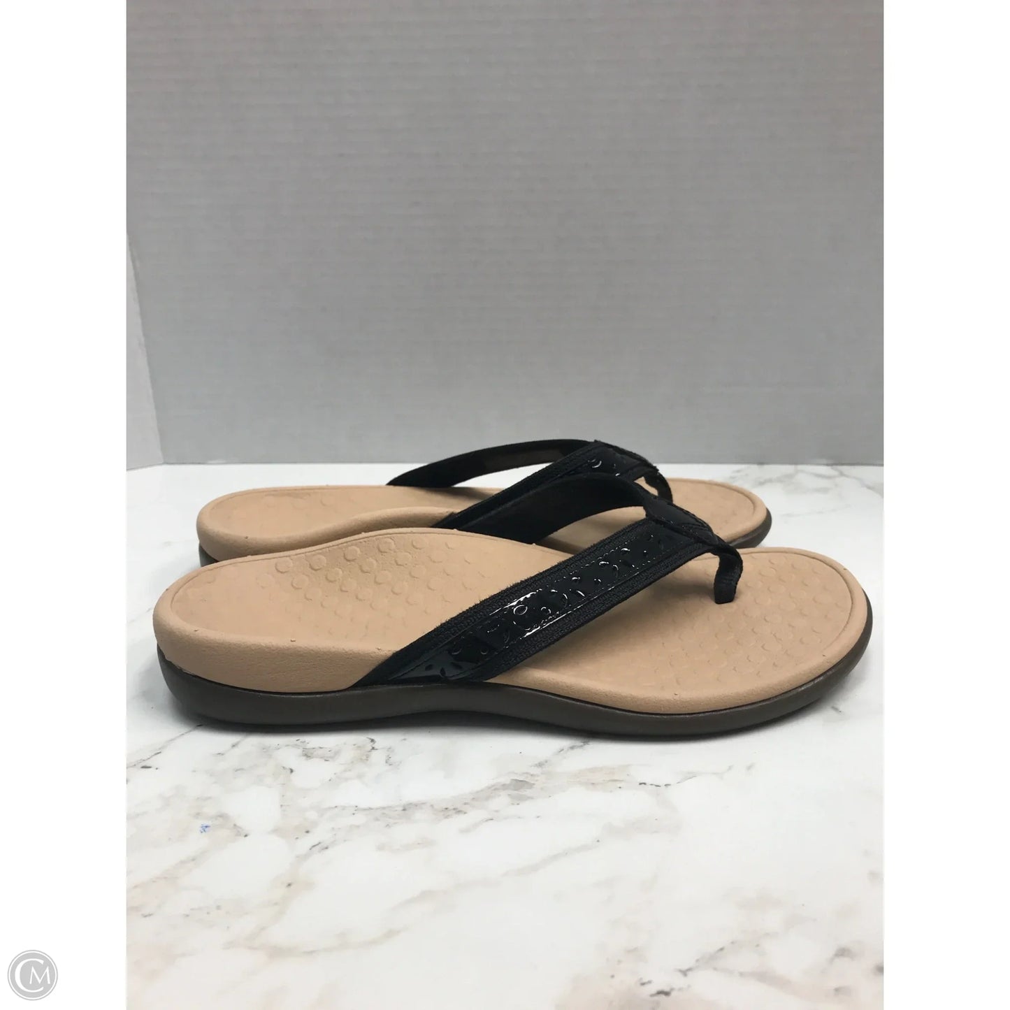 Sandals Flats By Vionic In Black, Size: 7