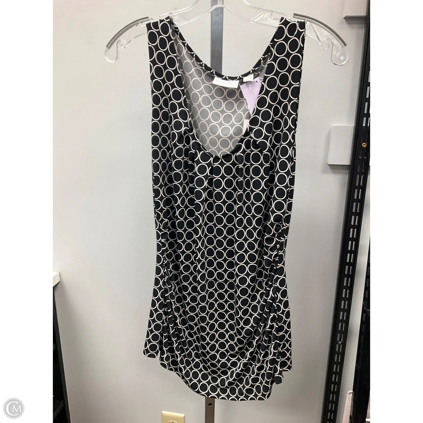 Top Sleeveless By New York And Co In Black & White, Size: M
