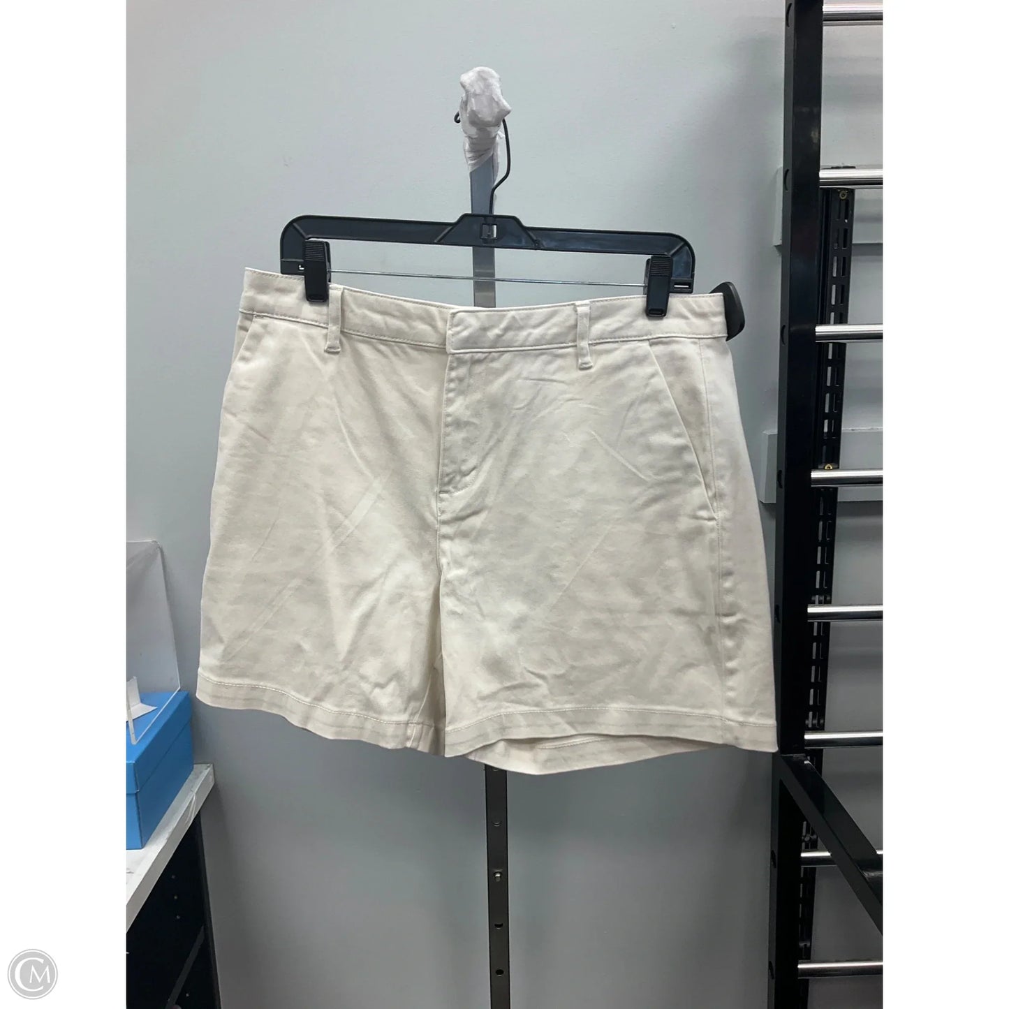 Shorts By Banana Republic In White, Size: 14