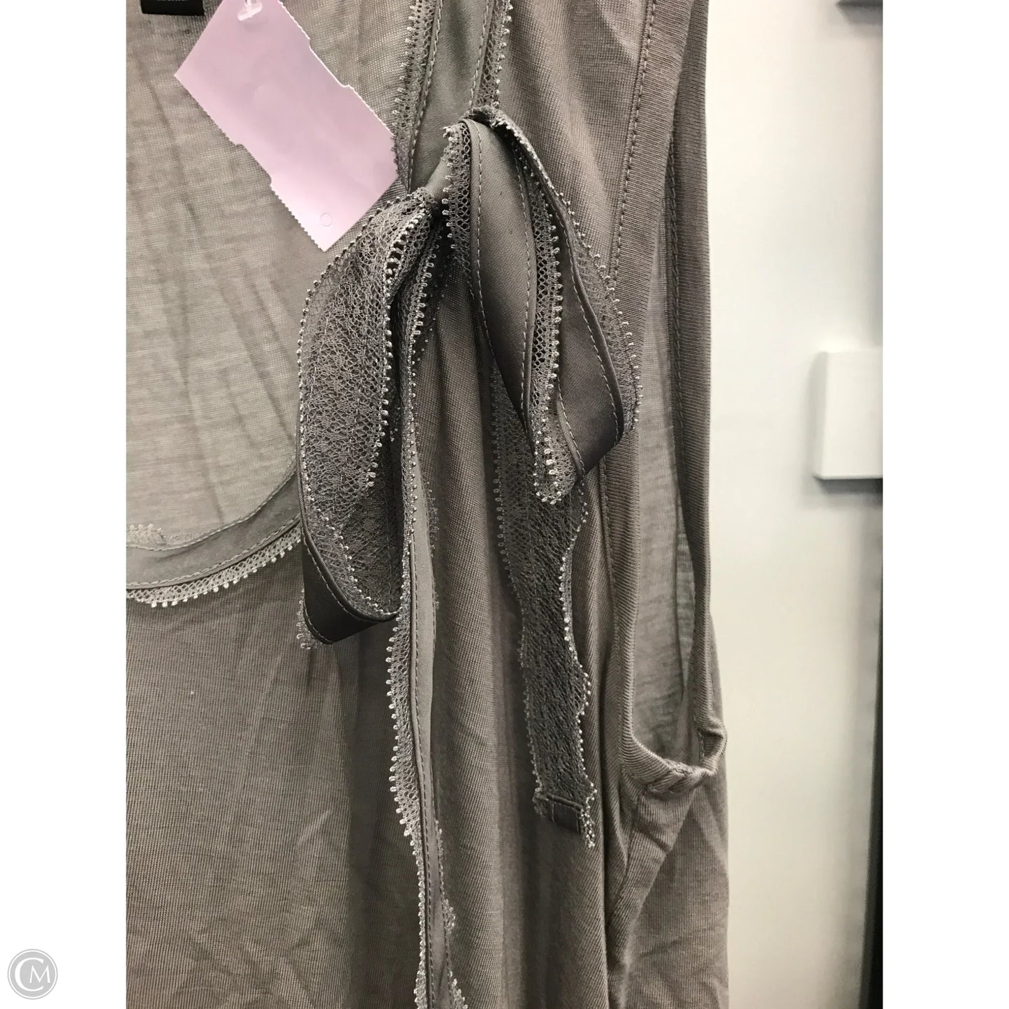 Top Sleeveless By Ann Taylor In Grey, Size: M