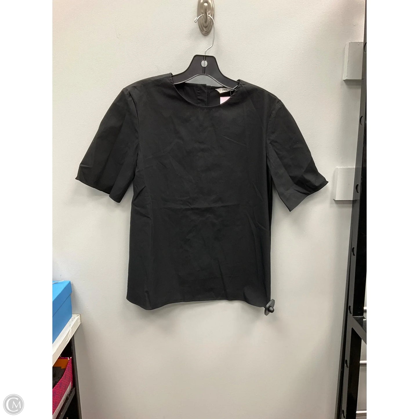 Top Short Sleeve By Zara In Black, Size: Xs