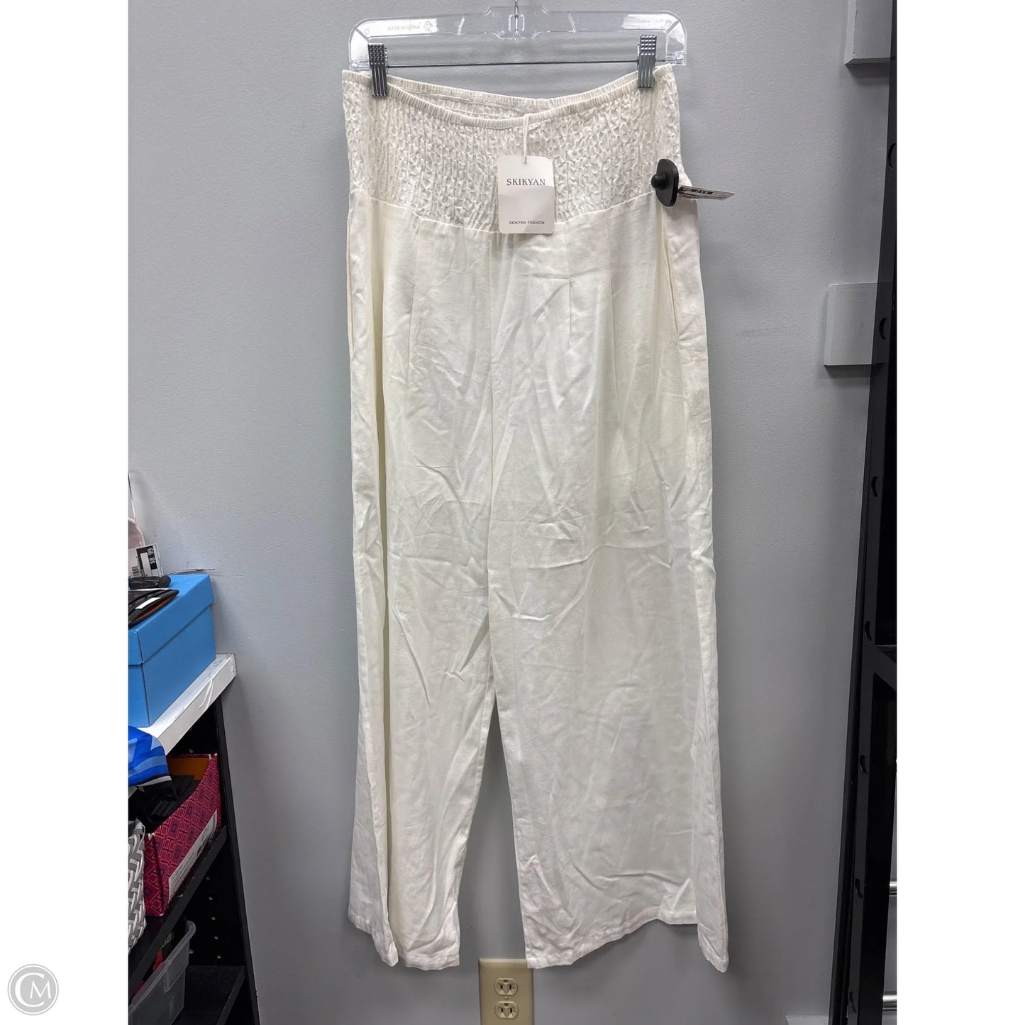 Pants Wide Leg By Clothes Mentor In White, Size: M