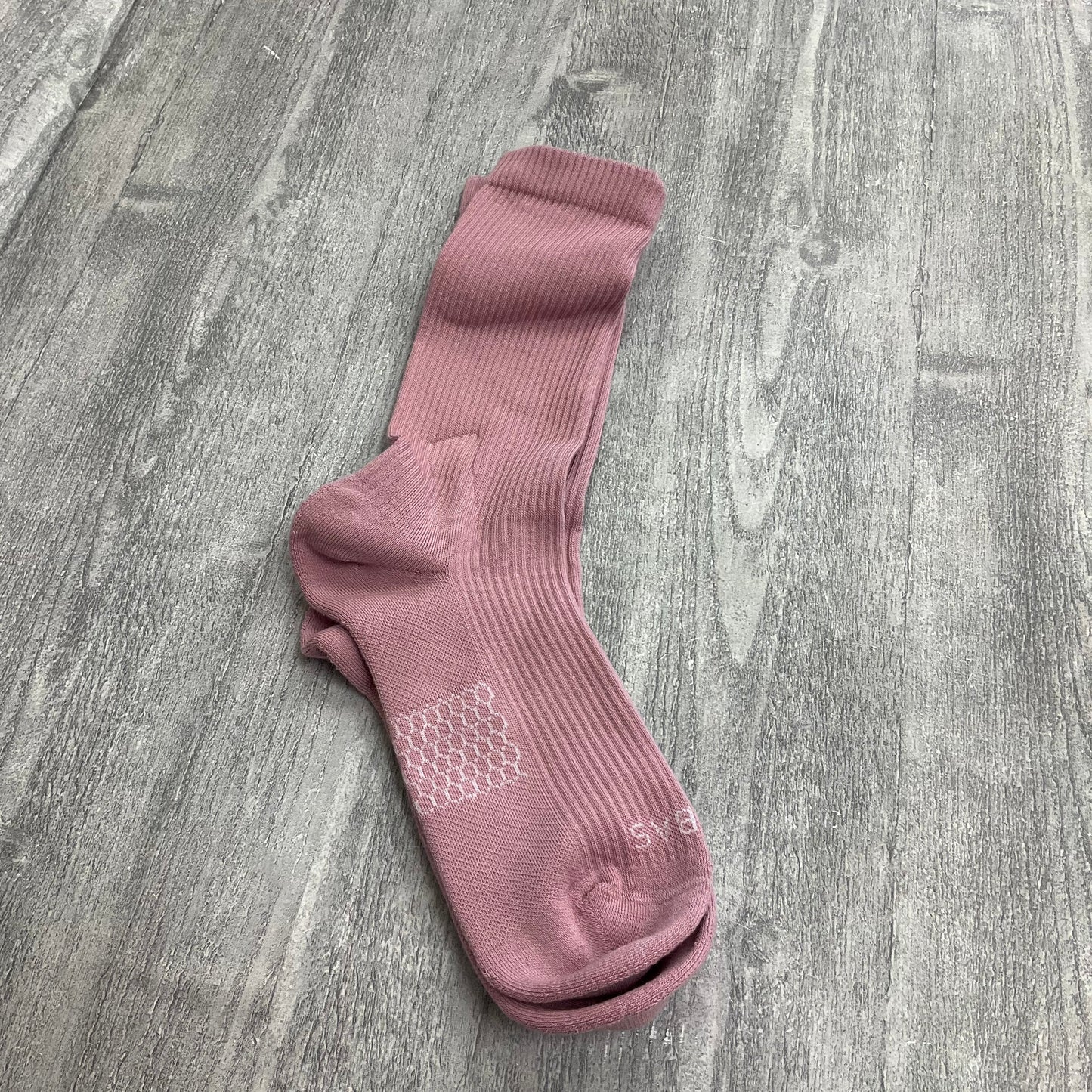 Socks By Clothes Mentor In Pink, Size: M