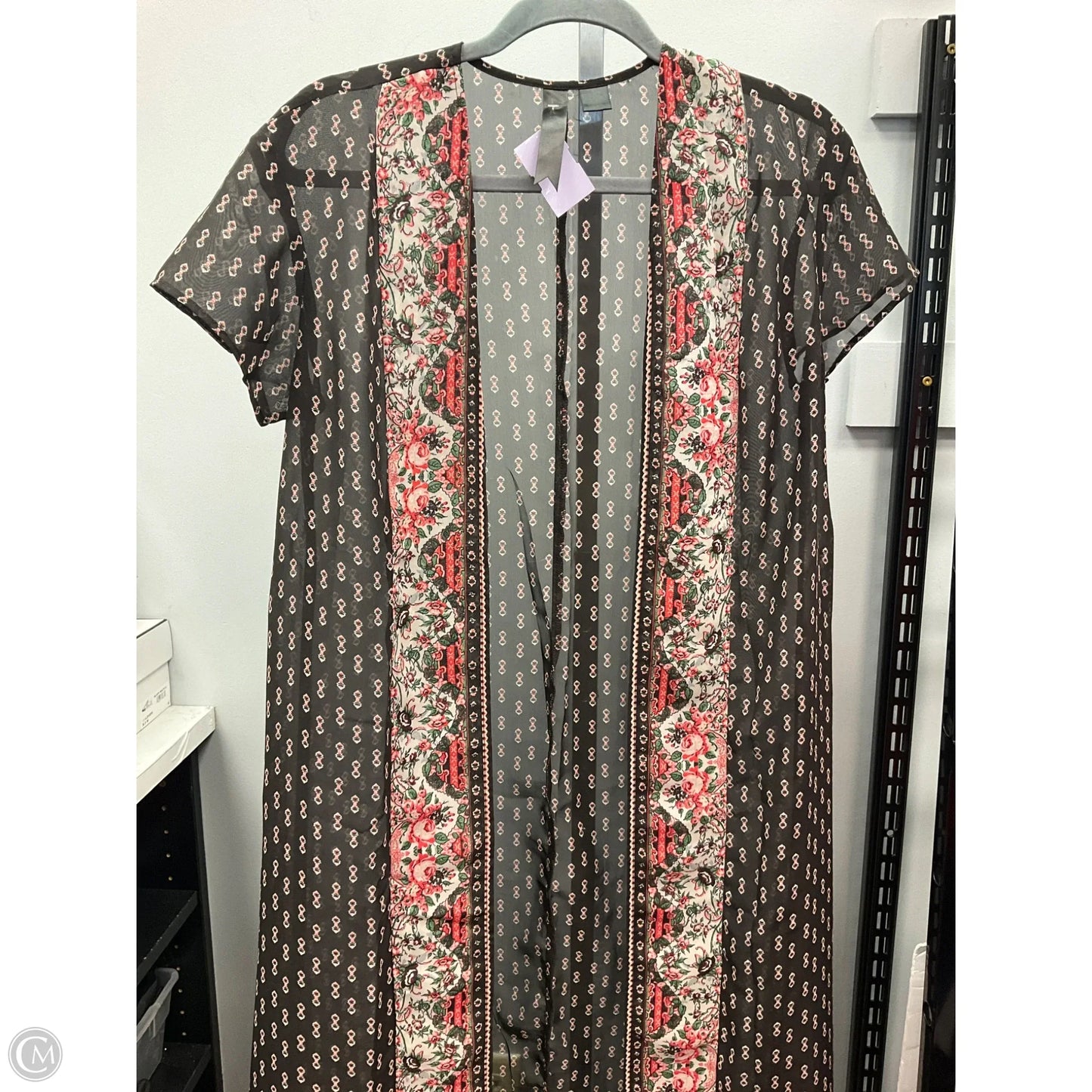 Kimono By Clothes Mentor In Black & Pink, Size: S