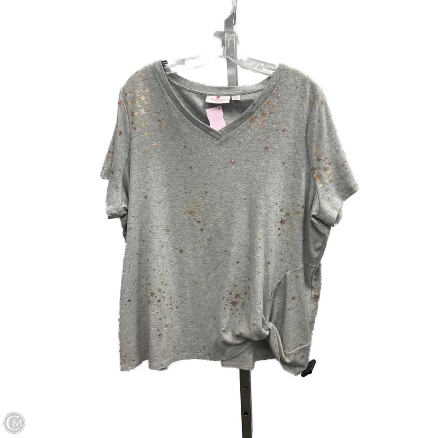 Top Short Sleeve By Quaker Factory In Grey, Size: 1x