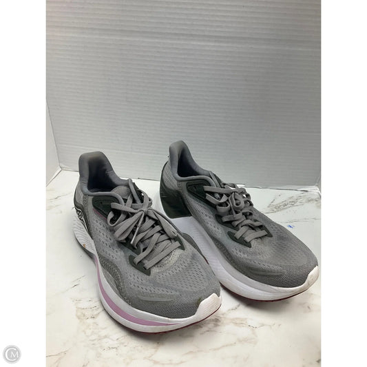 Shoes Athletic By Clothes Mentor In Grey, Size: 8