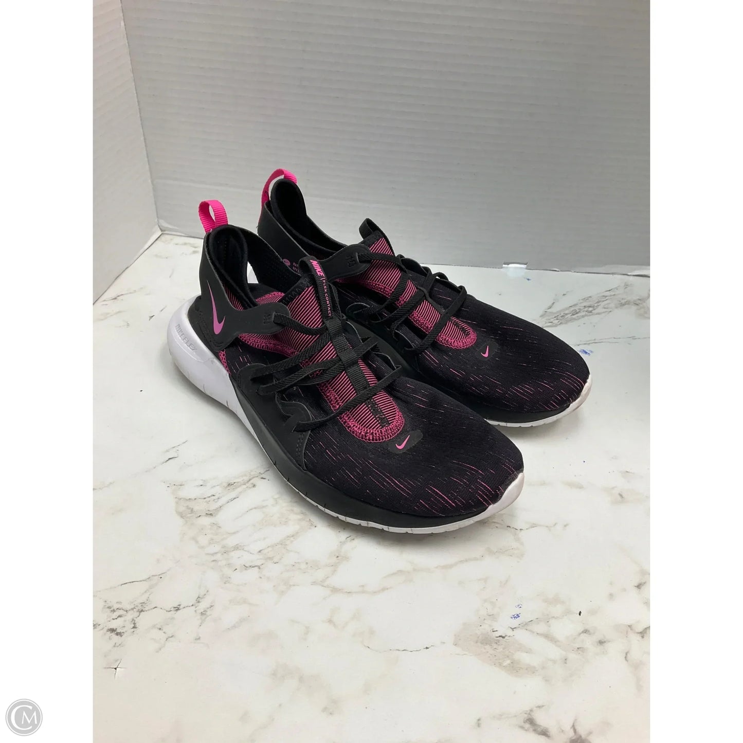 Shoes Athletic By Nike In Black & Pink, Size: 10