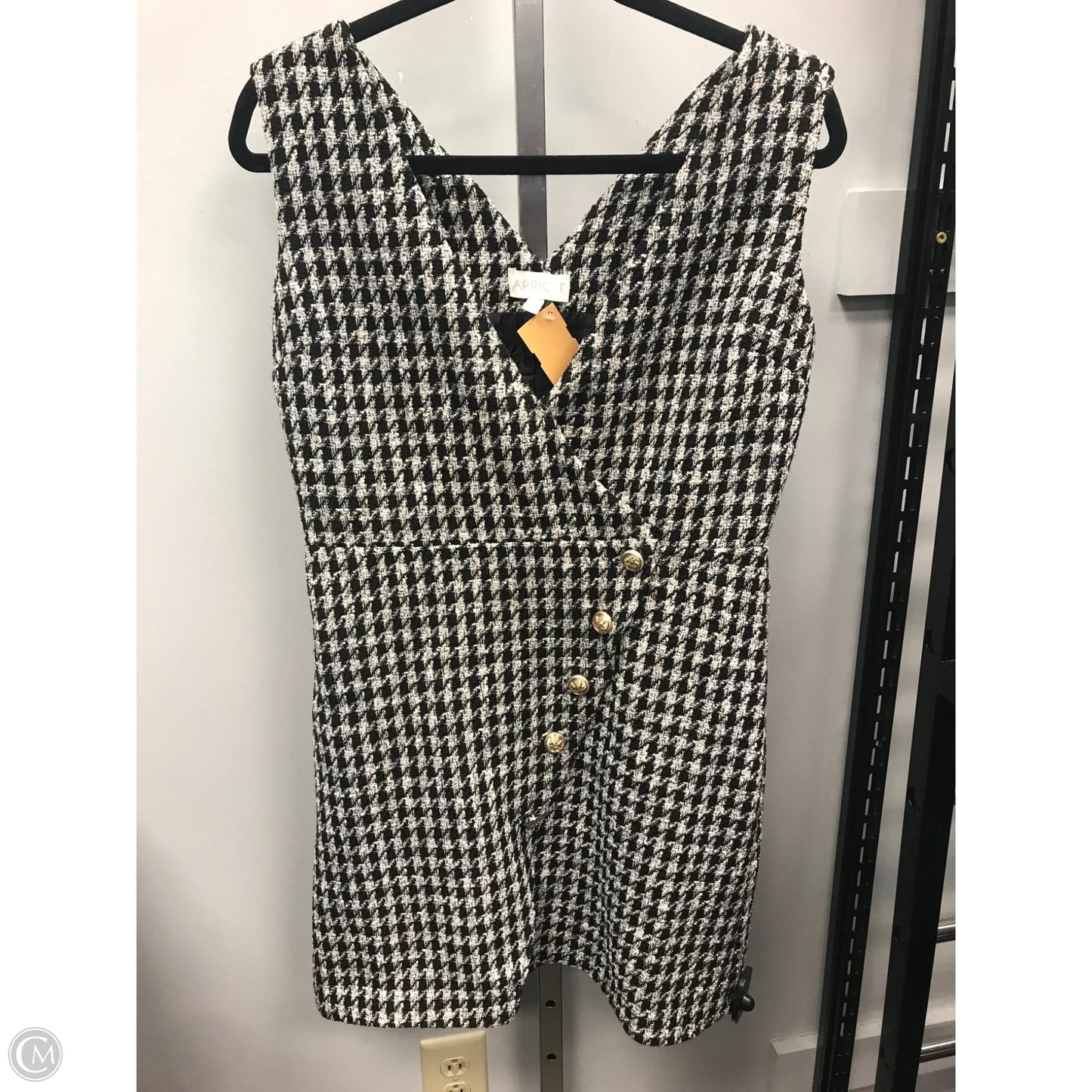 Jumpsuit By Clothes Mentor In Black & White, Size: 10