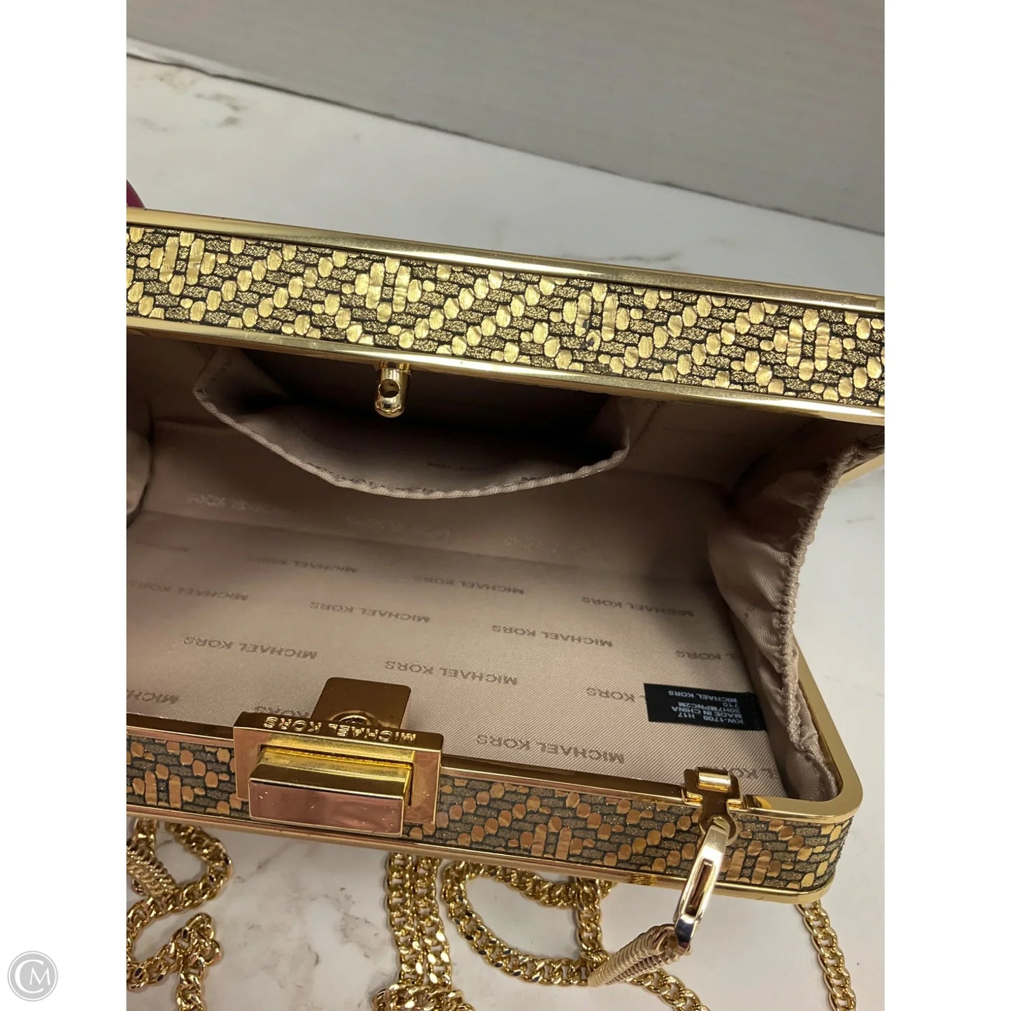 Clutch Designer By Michael Kors, Size: Medium